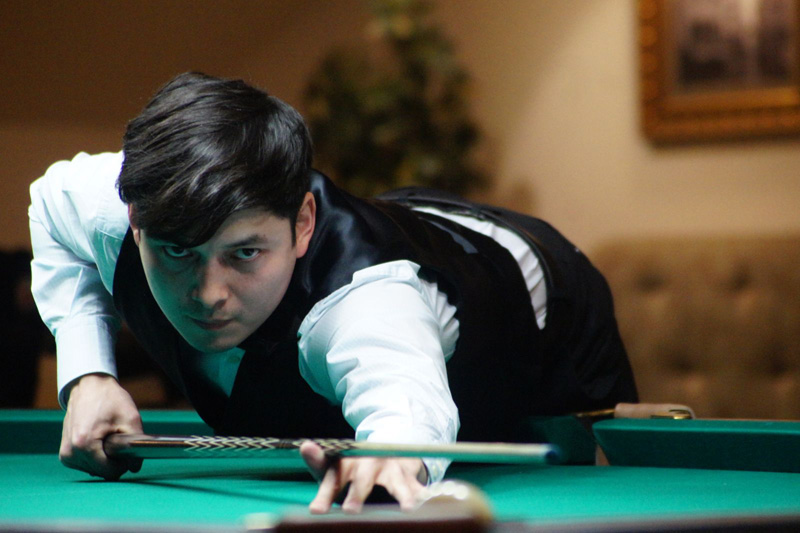 Дё Дмитрий. Ежегодный праздник бильярда. Новосибирск. 14.12.2013. фото - billiardworld.ru