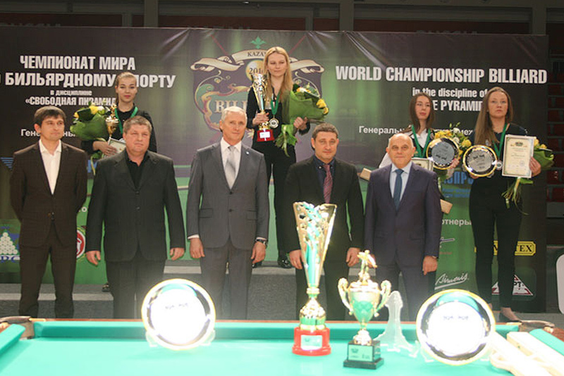 Победительница и призерки чемпионата мира по бильярду в Казани 2016